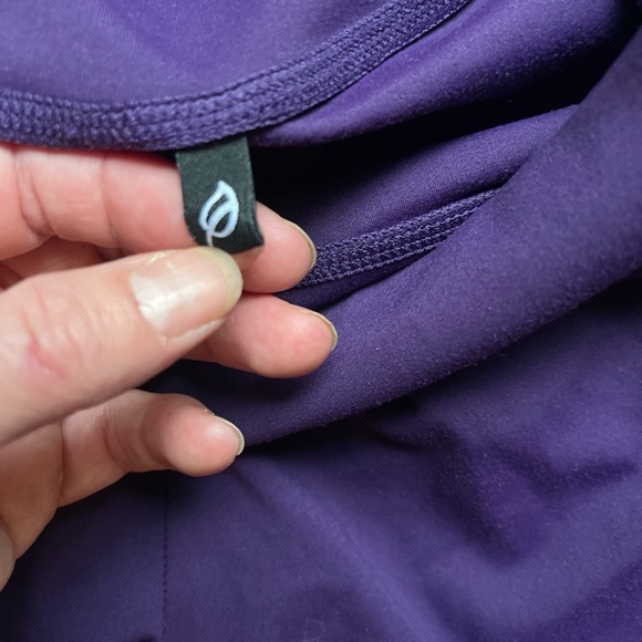 Purple Grape Ptula capri workout pants! - Picture 2 of 4
